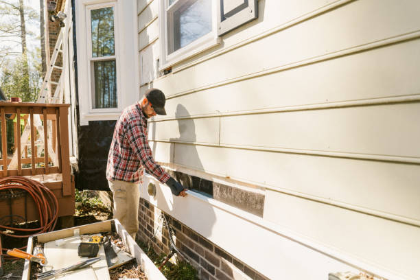 Trusted Storm Damage Siding Repair service in Grant, FL - Creative Siding